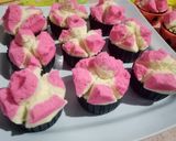 Foto langkah ke 8 dari resep Bolu Kukus Mekar (Murah+Cepat).