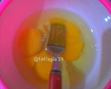 Foto langkah ke 2 dari resep Sosis telur /sostel tanpa cetakan.