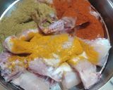 A picture of step 1 of Chicken kosha.