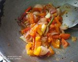 प्याज और टमाटर की चटनी (Pyaz aur tamatar ki chutney recipe in hindi) रेसिपी चरण 2 फोटो