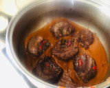 Foto del paso 4 de la receta: Carrilleras de cerdo al Pedro Ximénez con patatas nuevas al horno