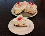 A picture of step 23 of White Chocolate Cherry Truffle Cheesecake.