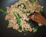 Foto langkah ke 3 dari resep Nasi Goreng Ayam Selimut Telur.