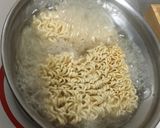 風味炒泡麵（清冰箱料理）的食譜步驟1照片