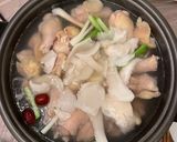 清甜椰青雞煲的食譜步驟1照片