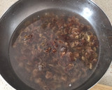 Foto del paso 1 de la receta: Empanada de bacalao y pasas