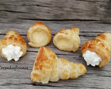 Foto del paso 3 de la receta: Conos de hojaldre con crema pastelera y nata