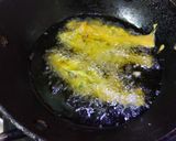 A picture of step 2 of Topse or Mango Fish Batter Fry.