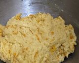Foto langkah ke 2 dari resep Carrot Bread.