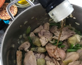 Foto del paso 7 de la receta: Pollo guisado con verduras