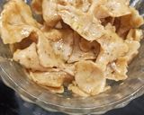 A picture of step 5 of Quick and Spicy farfalle pasta.
