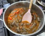 Foto del passaggio 2 della ricetta Pasta Mbakbaka con salsiccia