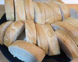 Foto del paso 1 de la receta: Torrijas de leche