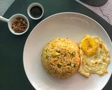 Gambar langkah 4 resipi Nasi Goreng Telur Versi InaZ.