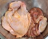 รูปขั้นตอนการทำที่ 2 ของ ไก่อบเกลือตุ๋นซีอิ๊ว