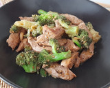 Foto del paso 5 de la receta: Solomillo salteado con brócoli -en microondas y sartén-
