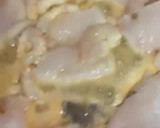 Foto del paso 5 de la receta: Lomos de Merluza y Gambas con Crema de guisantes 🫛