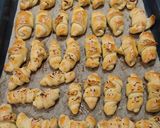 Krémtúrós-virslis kifli (sütőporos) 🥐 recept fázis 4 fotója