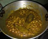 A picture of step 5 of Chole rice.