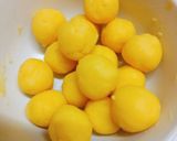 Hình bước làm 1 của món Trứng cút kho tiêu