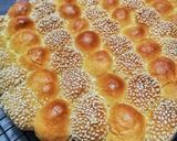 Foto langkah ke 5 dari resep Bubble Bread.