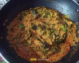 A picture of step 8 of Dahi Bhindi Masala.