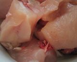 Foto langkah ke 2 dari resep Ayam Kentang Masak Cabe Kering.