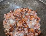 A picture of step 2 of Crispy Bacon Spinach Pesto Pasta.