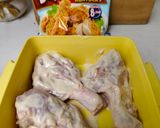 Foto langkah ke 2 dari resep Ayam Kentucky Super Crispy.