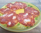 Foto del paso 4 de la receta: Morcón ibérico con altramuces al ajillo