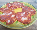 Foto del paso 4 de la receta: Morcón ibérico con altramuces al ajillo