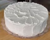 Foto del passaggio 14 della ricetta Torta mousse con cioccolato, panna e fragole