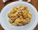 Foto langkah ke 7 dari resep Cumi Goreng Tepung Kriuk.