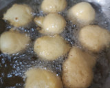 दही भल्ला चाट(Dahi bhalla chaat recipe in HIndi) रेसिपी चरण 2 फोटो