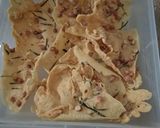 Foto langkah ke 7 dari resep Rempeyek Daun Jeruk.