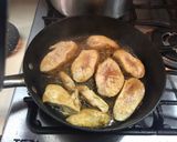 Foto del paso 9 de la receta: Pechugas de Pollo sobre pasta al Chipotle  Sonorense