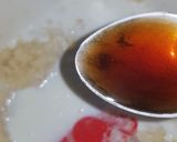 A picture of step 4 of Basbousa.