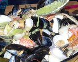 Foto del paso 11 de la receta: Mariscada al vapor de vino blanco. (Vaporada o marisco al vapor)