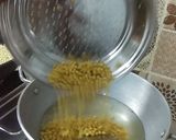 बूंदी लड्डू (Boondi ladoo recipe in Hindi) रेसिपी चरण 6 फोटो