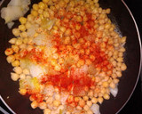 Foto del paso 3 de la receta: Ensalada semi fría de garbanzos