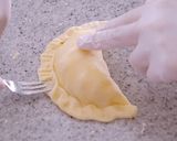 A picture of step 10 of Crisply Crumbly Potato Pie with Moist Filling.