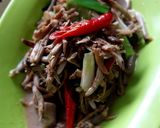 Foto langkah ke 4 dari resep Tumis jantung pisang.