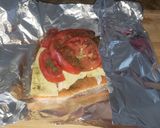 Foto del paso 3 de la receta: Salmón en papillote a la parrilla