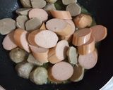 Foto langkah ke 1 dari resep Sosis Bakso Saus Mentega.