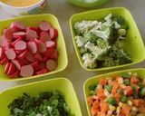 Foto langkah ke 1 dari resep Sop Pelangi.