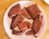 Foto del paso 6 de la receta Hígado de ternera encebollado con Puré de patata