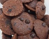 Foto langkah ke 5 dari resep Mini Crunchy Chocochip Putih telur.