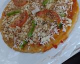 वेज़ चीज़ पिज़्ज़ा (Veg Cheese Pizza recipe in hindi) रेसिपी चरण 5 फोटो