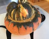 Une image de l'étape 7 de Courge turban turc farcie cantal et lardons.