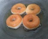 Foto langkah ke 8 dari resep Donat montok white ring mudah.